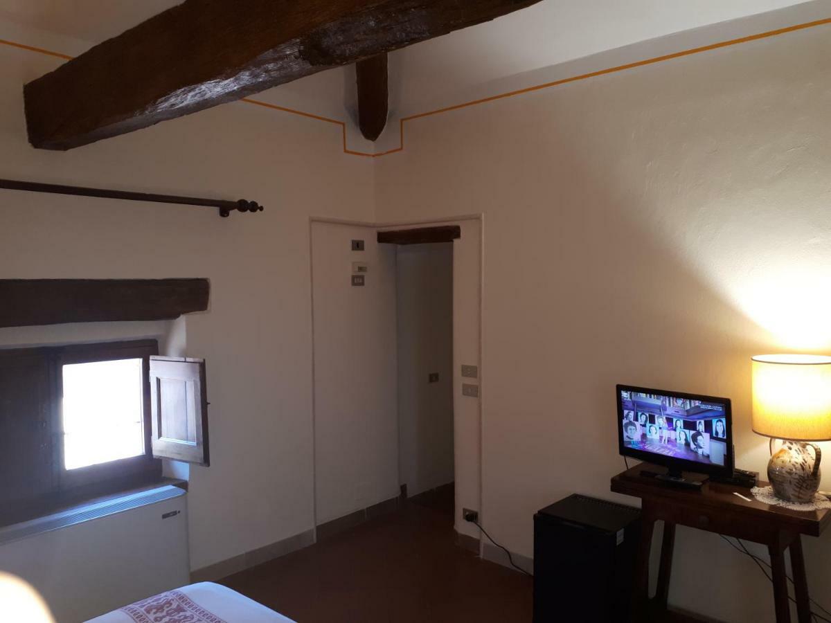Lo Spedalicchio Hotel Bastia Umbra Buitenkant foto